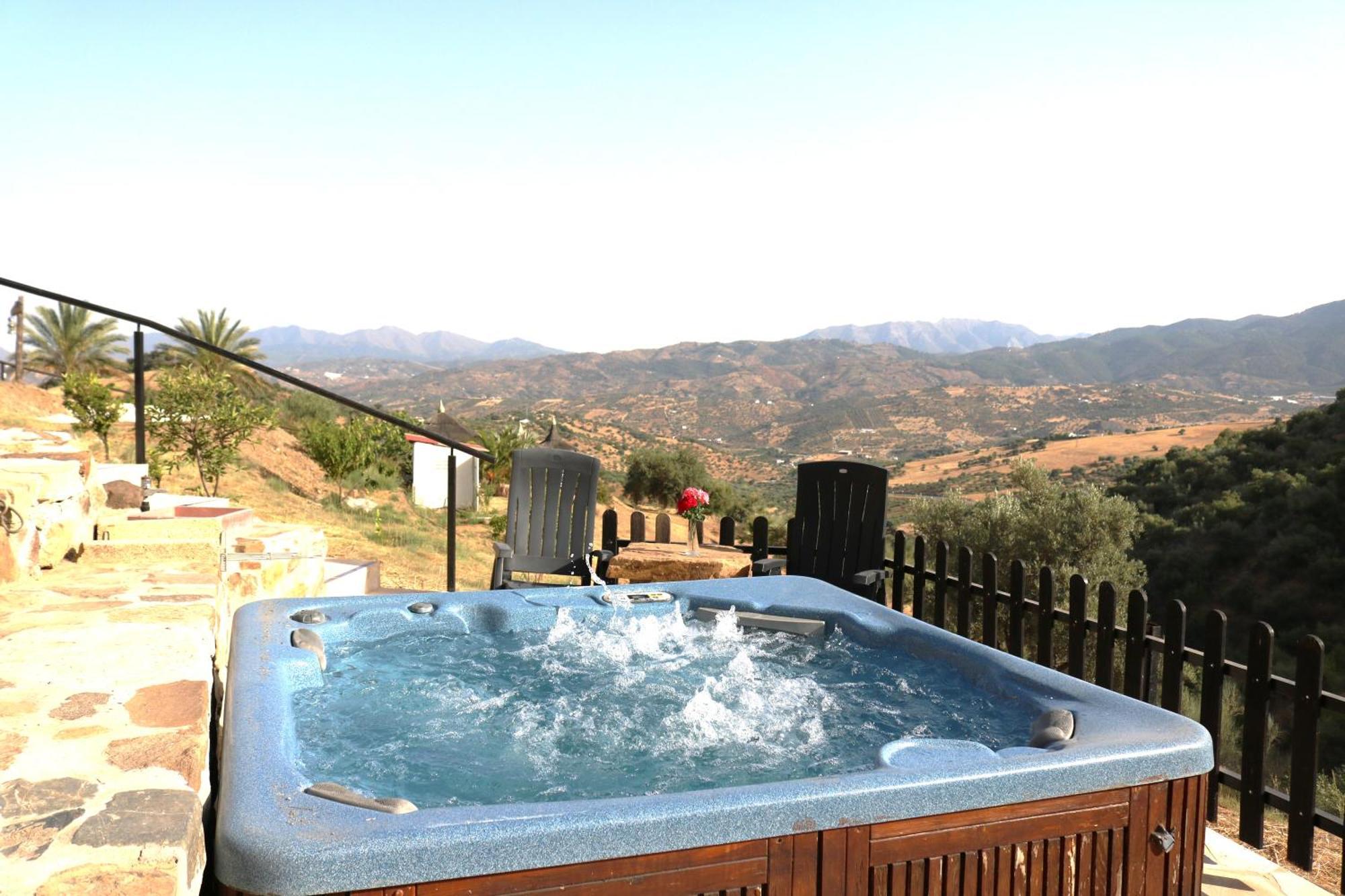 Private Detached Chalet With Own Jacuzzi Mi Dushi Tolox Exterior foto