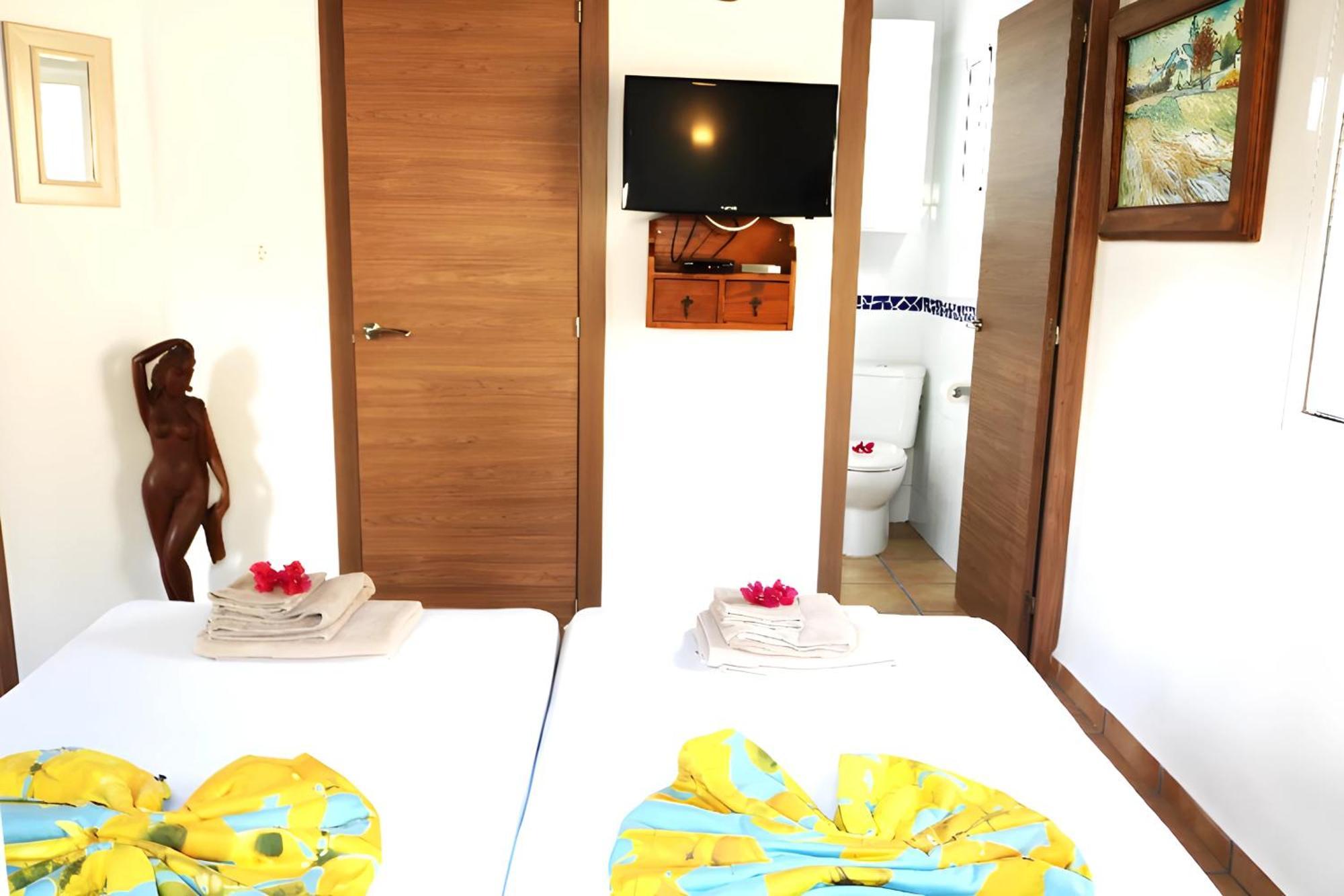 Private Detached Chalet With Own Jacuzzi Mi Dushi Tolox Exterior foto